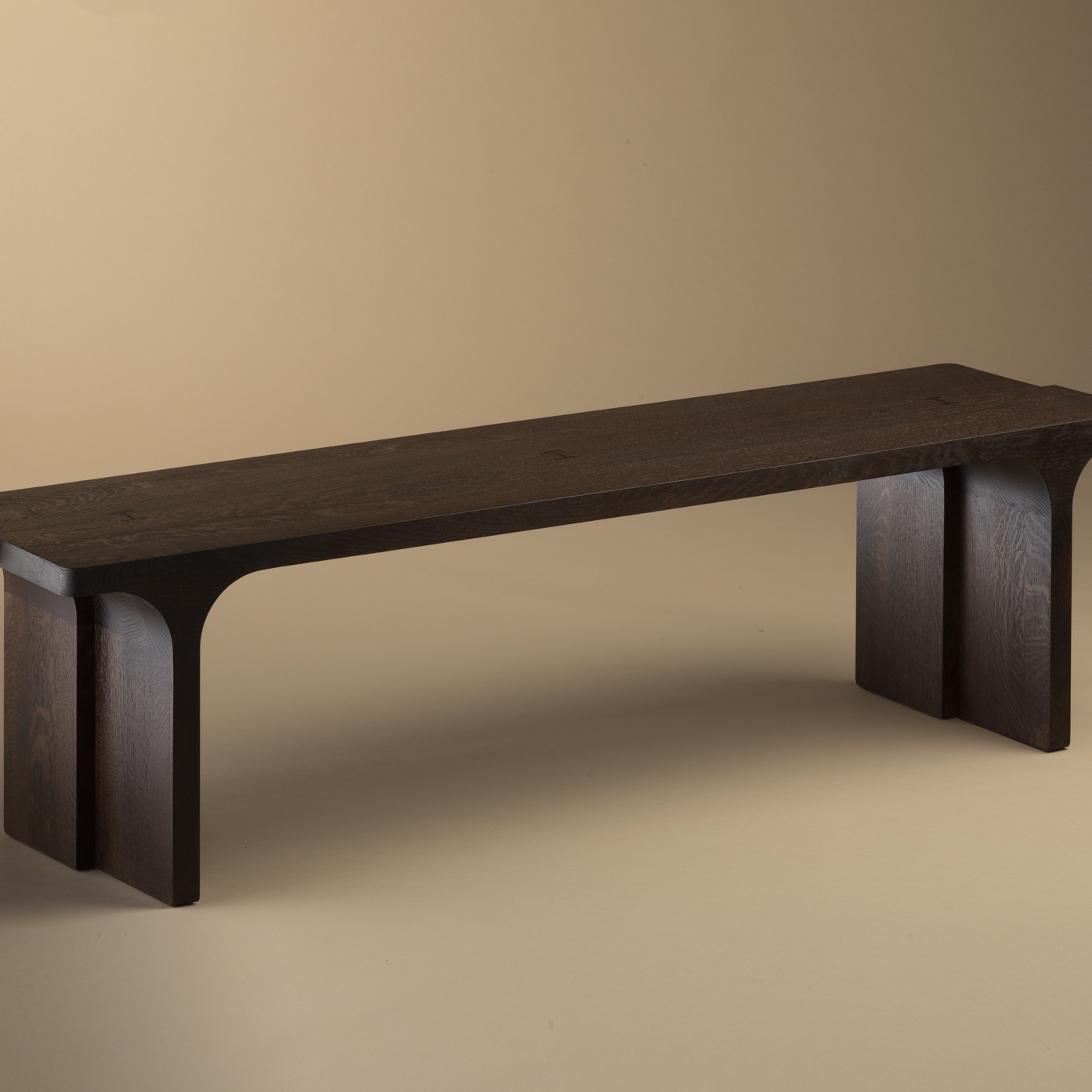 Banc Hache par Hartis — vue 1